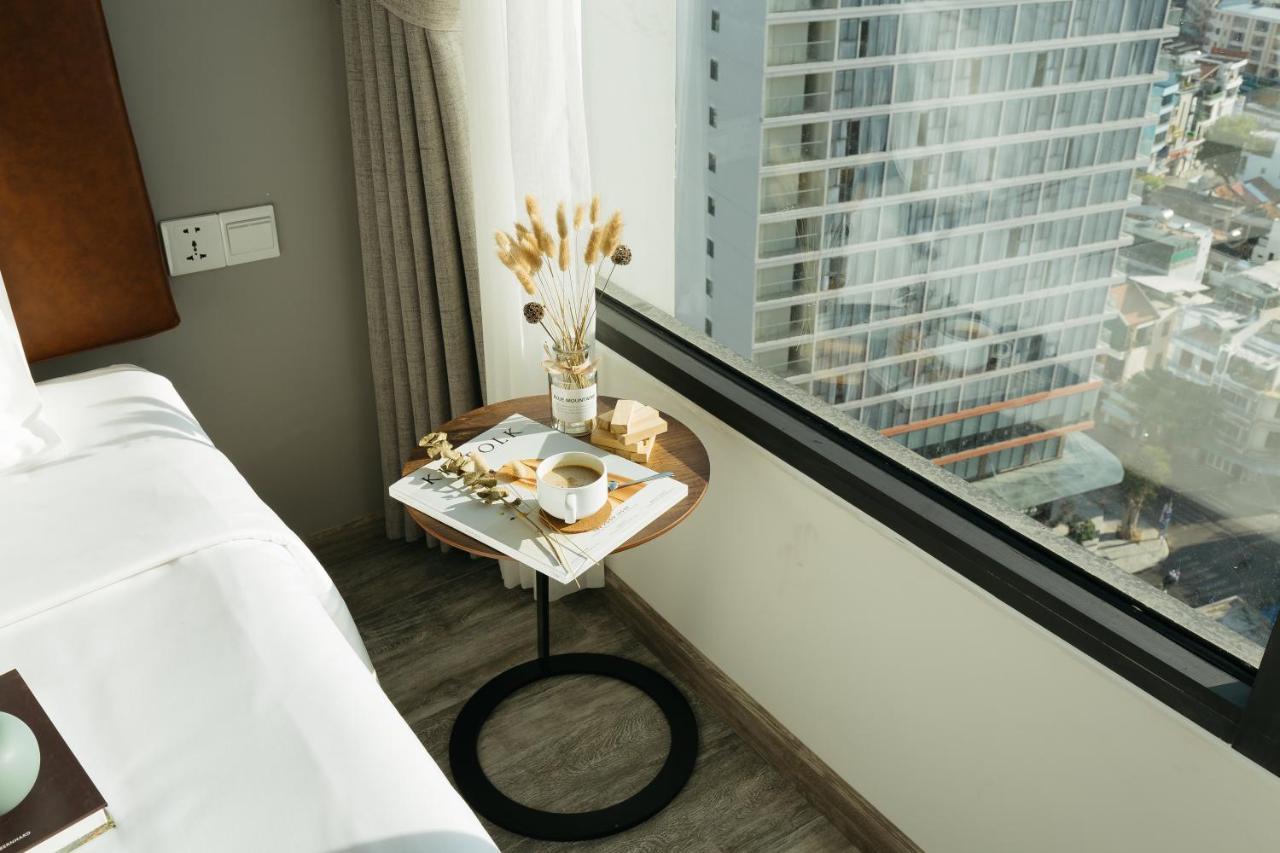 Em Oi Boutique Hotel Nha Trang Buitenkant foto