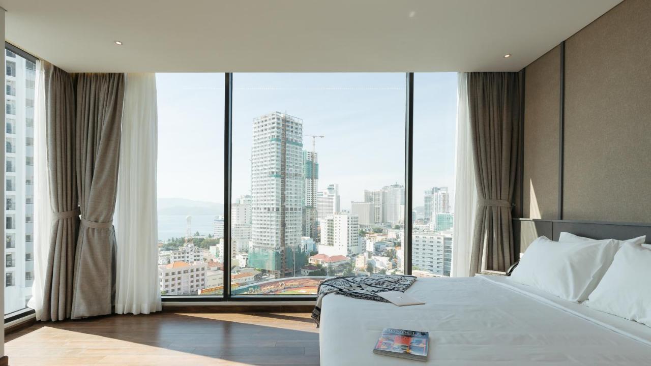Em Oi Boutique Hotel Nha Trang Buitenkant foto