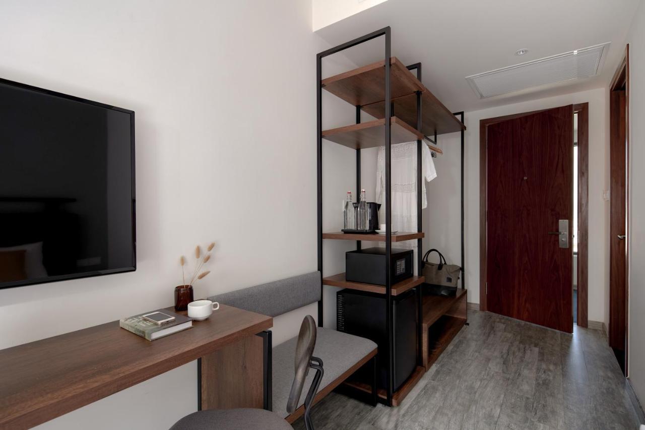 Em Oi Boutique Hotel Nha Trang Buitenkant foto