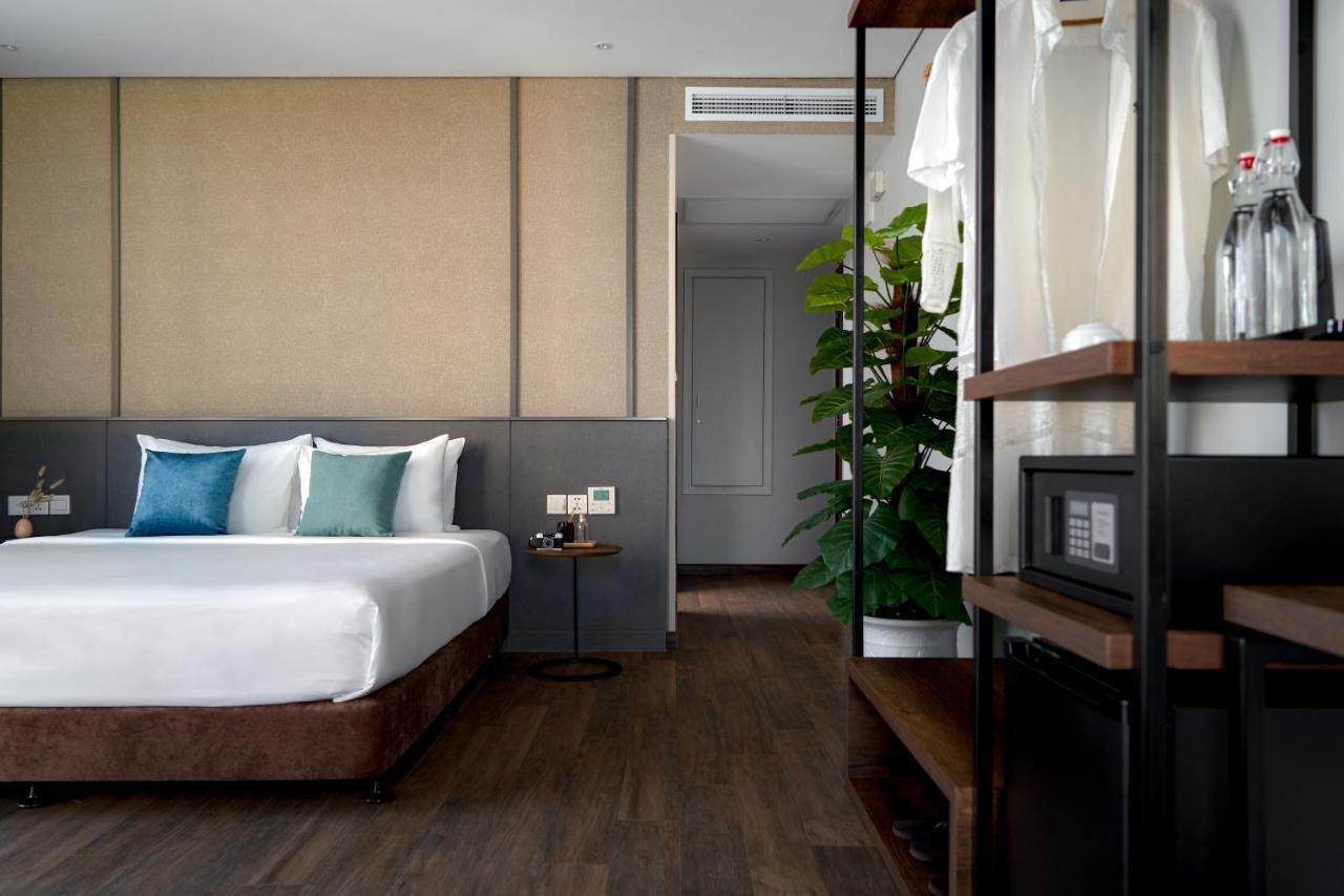Em Oi Boutique Hotel Nha Trang Buitenkant foto