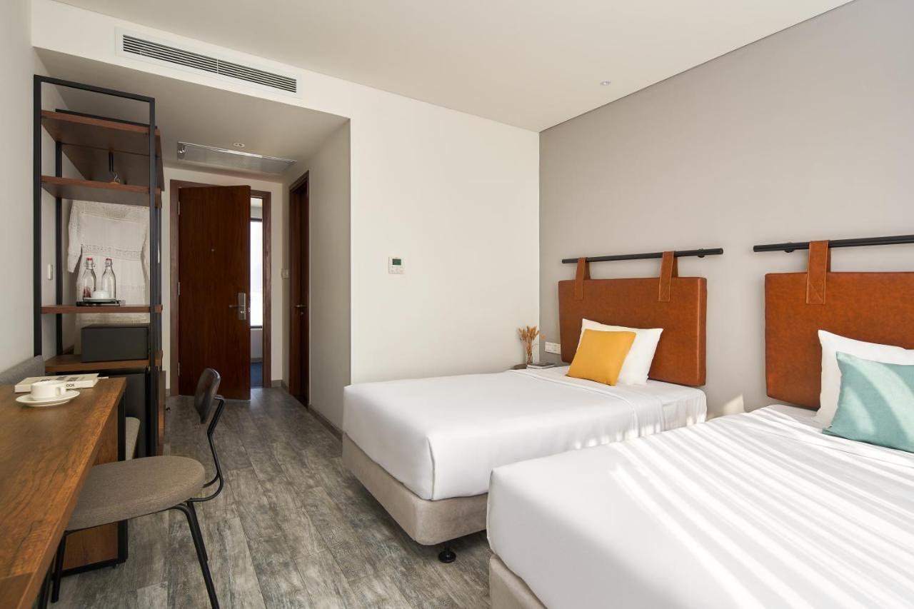 Em Oi Boutique Hotel Nha Trang Buitenkant foto